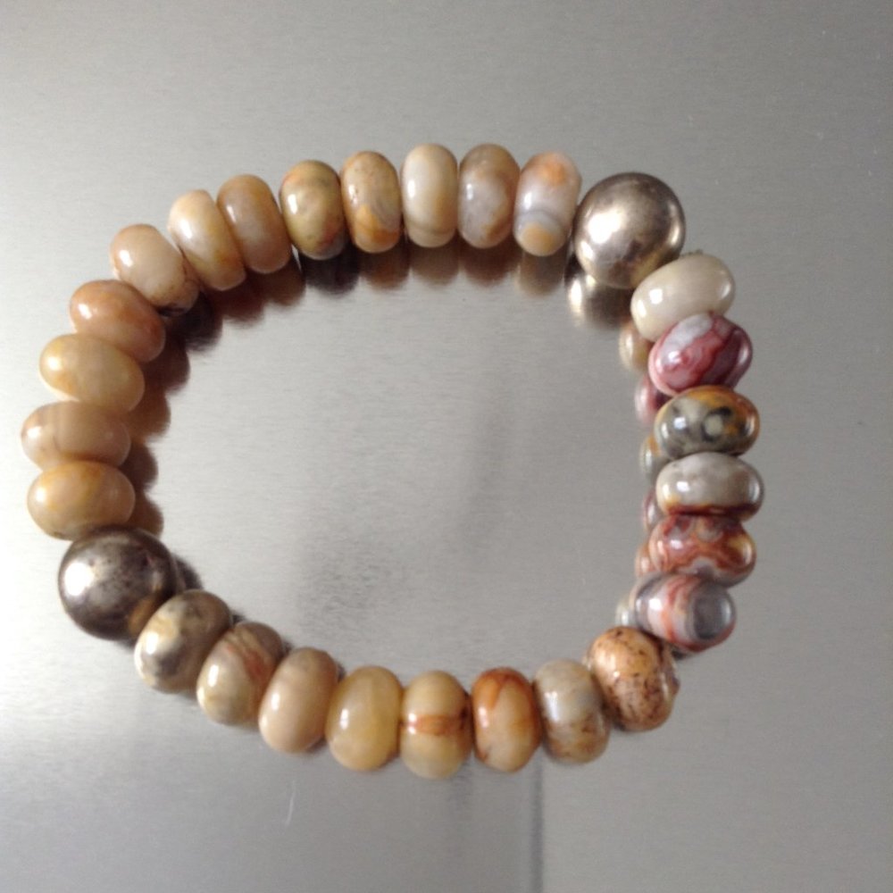 Handcrafted Round beaded bracelet